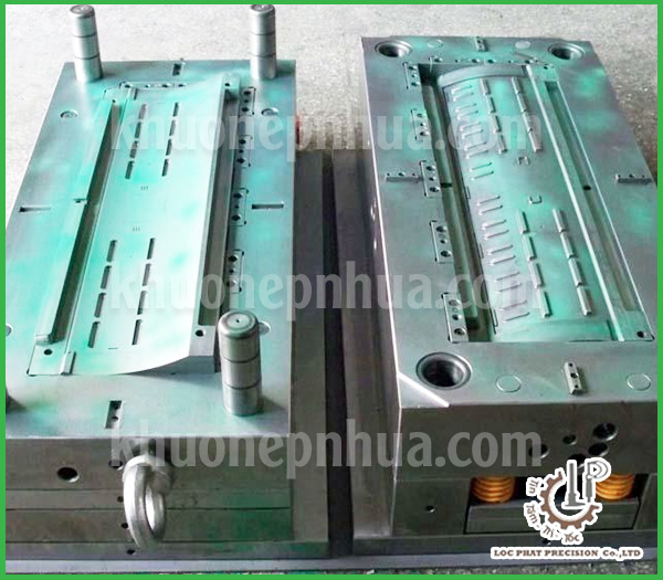 Ép nhựa là gì? Ứng dụng công nghệ ép nhựa trong sản xuất hiện đại