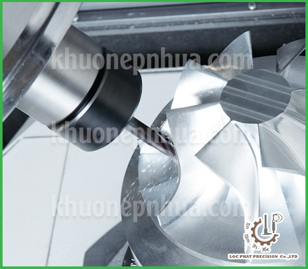 Dịch vụ gia công khuôn mẫu CNC uy tín tại TP. HCM