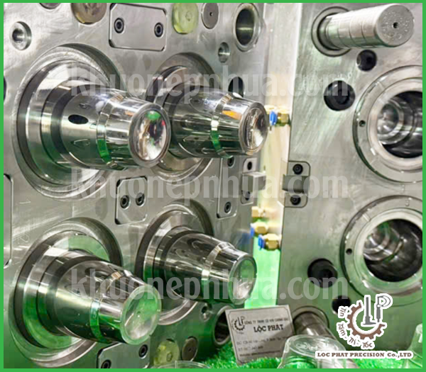 Phân tích thiết kế lõi khuôn (Core & Cavity) và ảnh hưởng đến độ chính xác sản phẩm