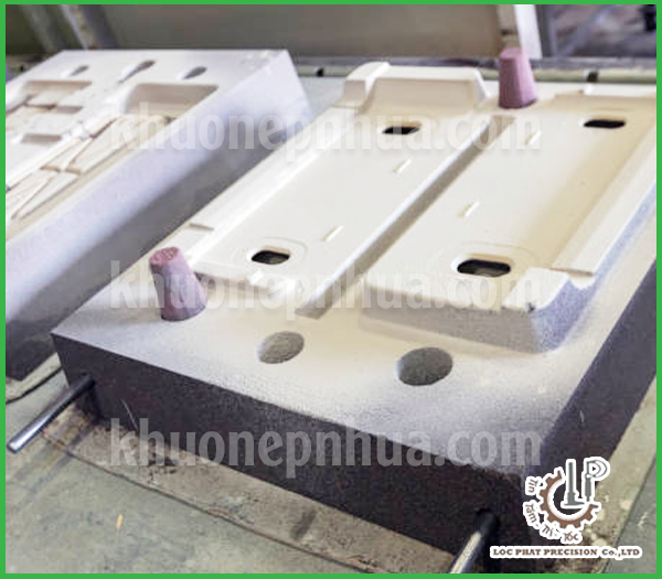 Từ bản vẽ đến sản xuất hàng loạt: hành trình hoàn chỉnh của một bộ khuôn ép nhựa
